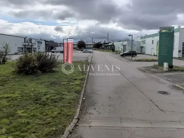 LOCAL COMMERCIAL A LOUER