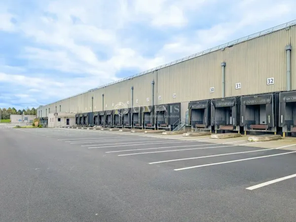 Entrepots - logistique A LOUER