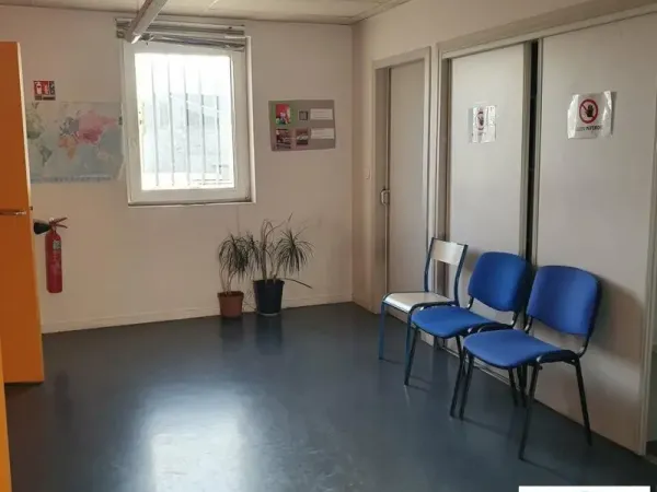 BUREAUX A VENDRE