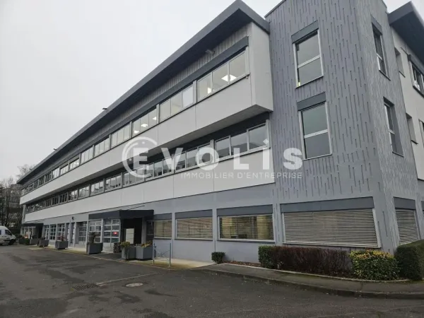 A Louer - Bureaux proches des transports - Palaiseau (91)