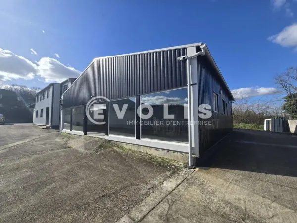 A LOUER - Locaux d'activité de 250 et 255m² - ETAMPES (91)