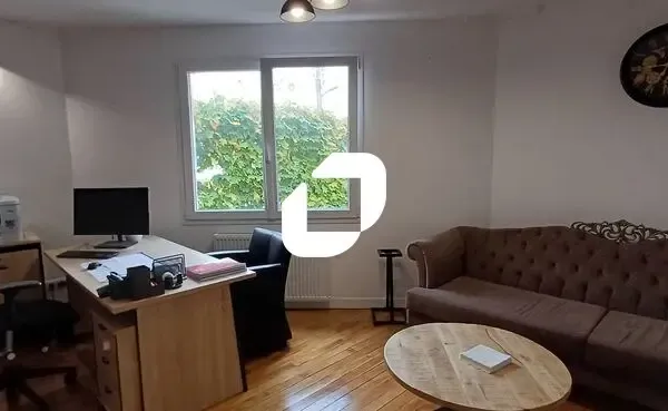 Location Local d'activités Aubergenville 78410
