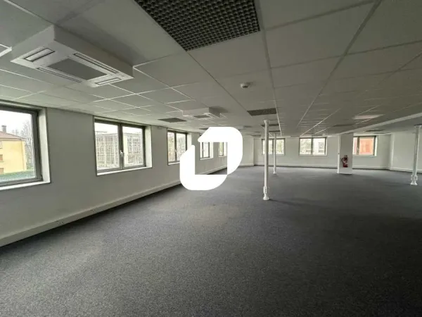 Location Local d'activités Le Pecq 78230