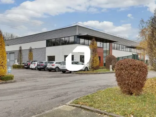 Location Local d'activités Lisses 91090