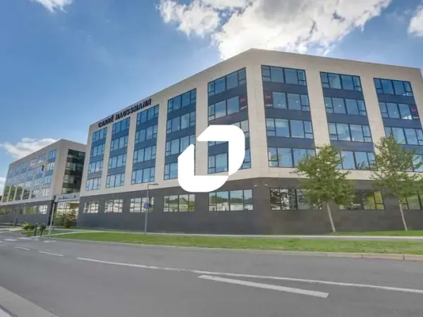 A LOUER, Bureaux de grand standing à proximité de l'A6