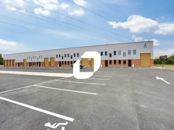 Location Local d'activités Le Coudray Montceaux 91830