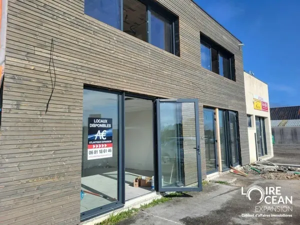 LOCAL D'ACTIVITE / BUREAU A LOUER