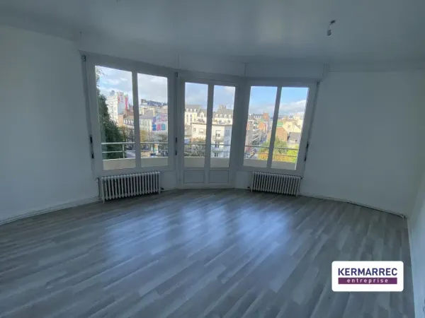 A LOUER - Bureaux Hyper centre rennes