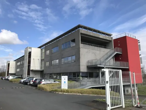 Bureaux à louer à Orvault 624 m2 avec excellent ratio parking