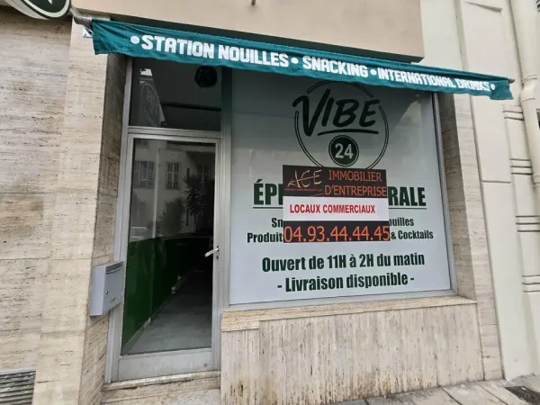LOCAL COMMERCIAL A LOUER