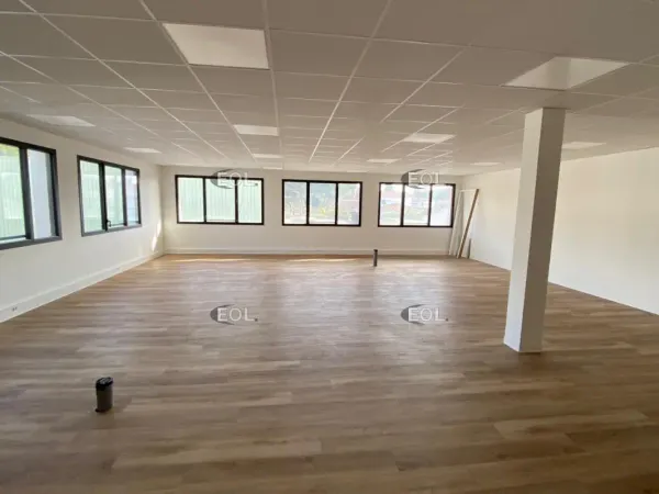Bureaux neufs
