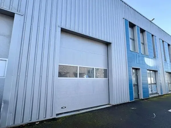 LOCAL D'ACTIVITÉ À LOUER - 172 M2 - SAINT-HERBLAIN
