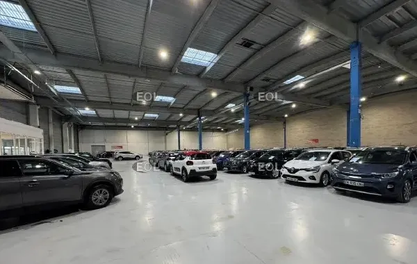 A LOUER - Local d'activités de 3 163m² - Taverny (95)