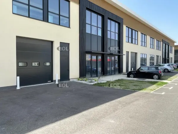 A LOUER : Locaux d'activités mixtes