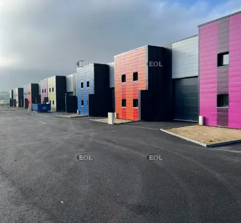 Locaux d'activités disponibles à la vente à Brières-les-Scellés (91)