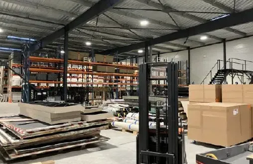 A LOUER - Cellule de 2038m²