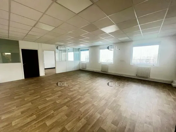 A louer - locaux d'activité/bureaux à partir de 95 m²