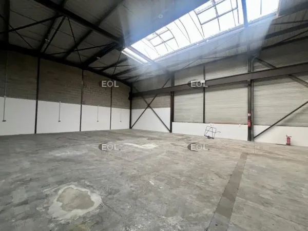 A louer - local d'activité de 356 m²