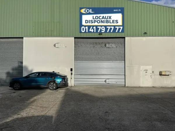 À louer : local d'activités de 650 m²