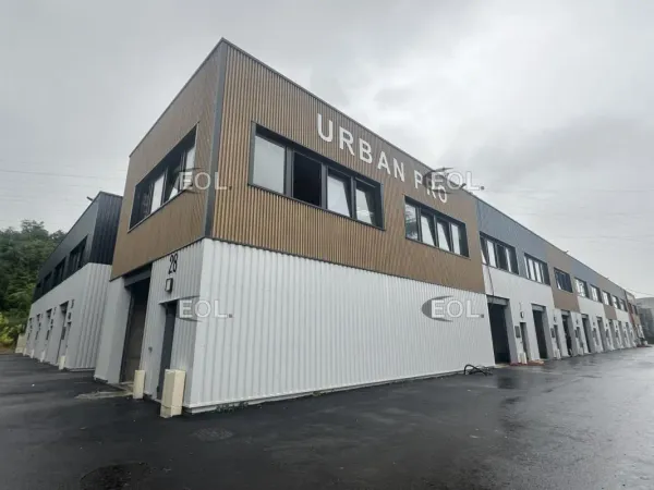 A LOUER - locaux d'activité avec bureaux à partir de 146 m² à Neuilly-Plaisance (93)