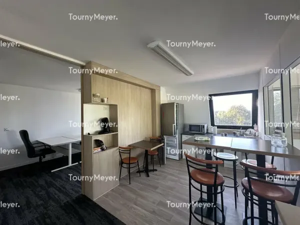 BUREAUX A VENDRE OU A LOUER