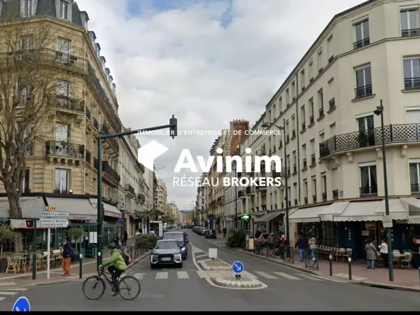 Location local commercial 50m2 - Saint-Mandé(94)