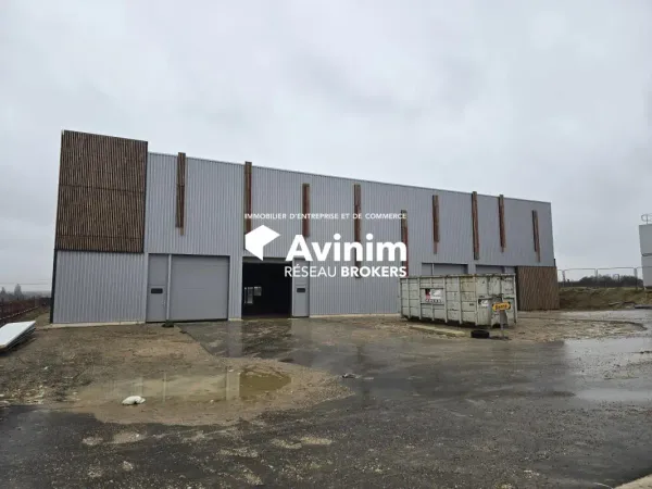 LOCAUX D'ACTIVITES NEUFS DE 1.756 M² DIVISIBLES A PARTIR DE 439