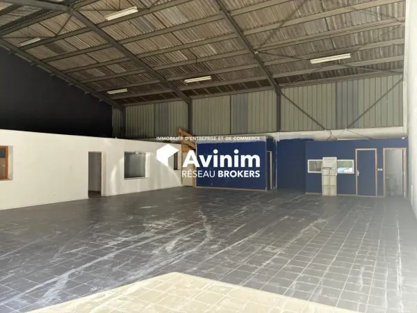 Immobilier Professionnel à louer Gémenos