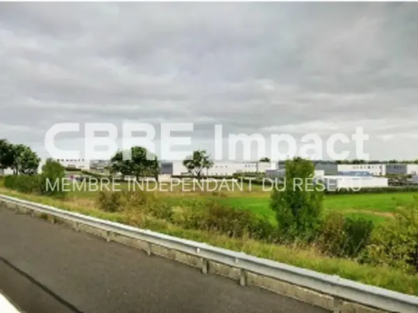 TERRAIN A VENDRE