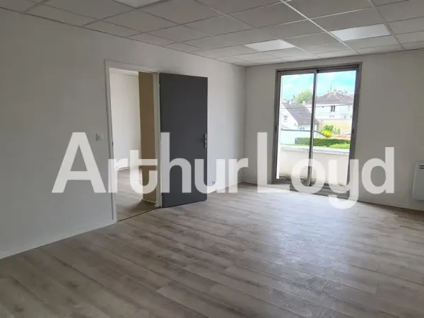 Bureaux 35 m² à louer - CAEN 