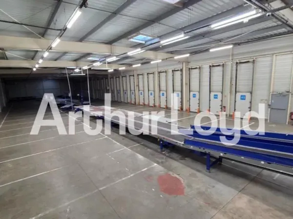 Bâtiment de Messagerie Logistique - PERIPHERIE DE CAEN 