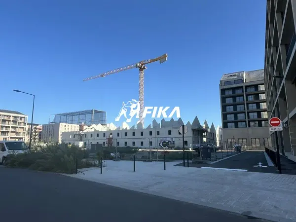 LOCAL COMMERCIAL A VENDRE
