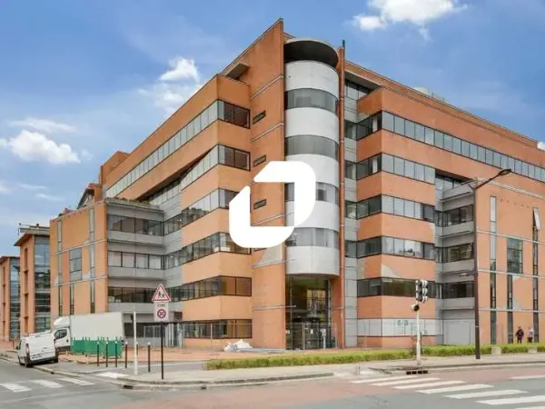 A VENDRE, PLATEAUX DE BUREAUX PROCHE PARIS & METRO à VENDRE