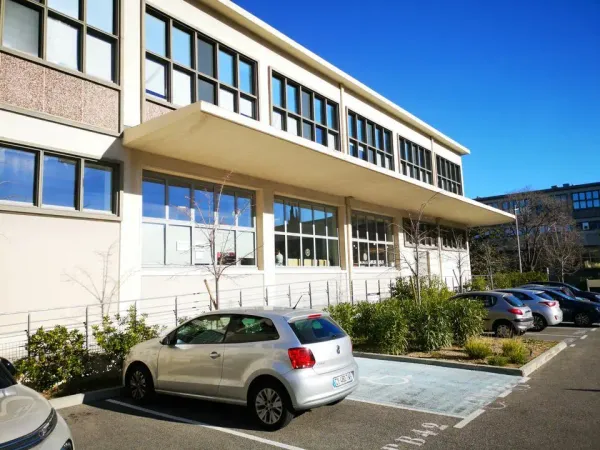 LOCATION BUREAUX 158M2 MARSEILLE