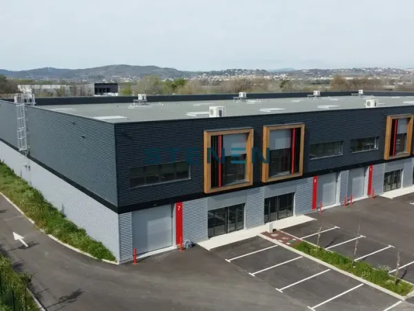LOCATION LOCAL D'ACTIVITÉ 5800 M2 DIVISIBLE À PARTIR DE 360 M2 MANOSQUE