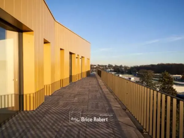 A louer - AIR 44 R+3 - Bureaux neufs haut de gamme - Dardilly 