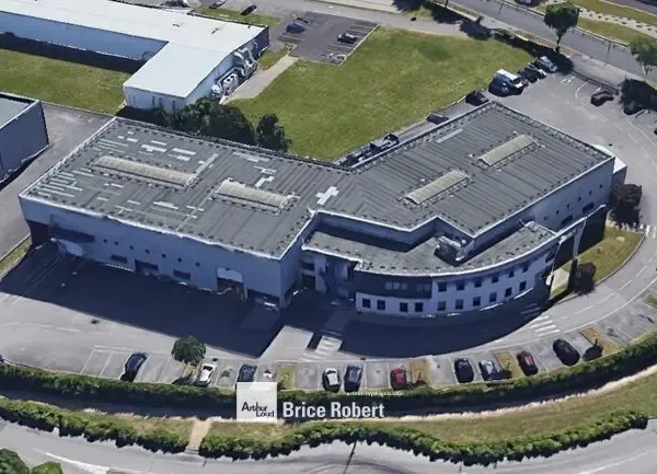 A louer - Site logistique ou industriel performant de 2 338 m² avec bureaux équipés et accès immédia