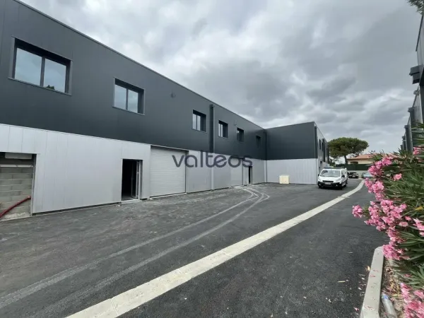 ACTIVITE ET BUREAUX A LOUER