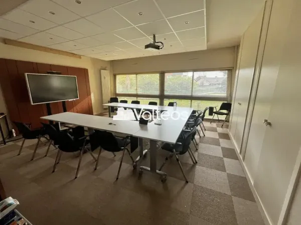 BUREAUX A VENDRE