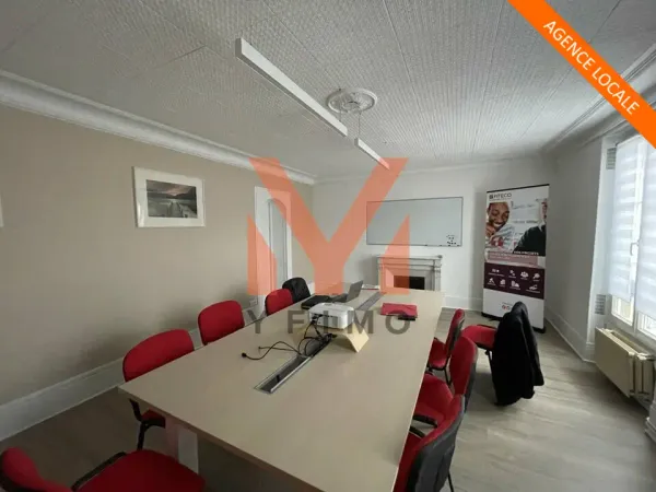UNIQUE - ZONE FRANCHE A VENDRE