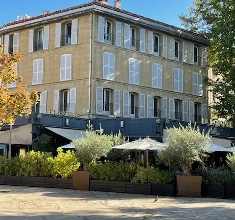 Bureaux 200 m2 à louer ROTONDE 13100 AIX EN PROVENCE
