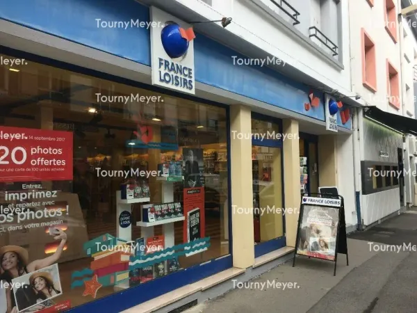 LOCAL COMMERCIAL A VENDRE