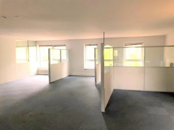 A LOUER - Bureaux - Parc d'affaires PARKILE