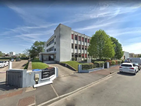 A LOUER - Bureaux - loyer attractif