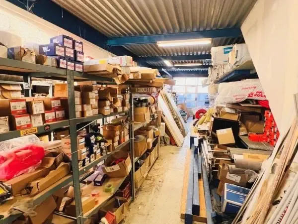 A LOUER - Bureaux - proximité N12