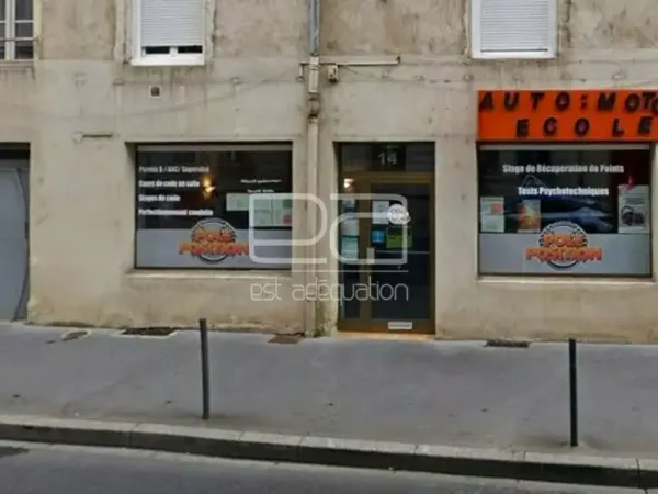 LOCAL COMMERCIAL A VENDRE