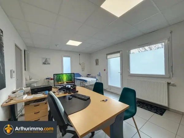 Cabinet médical à vendre - Patientèle existante + revenus immédiats - Meyrié (38)