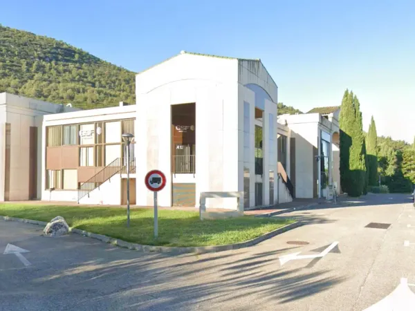 Location Bureaux Gémenos 13420