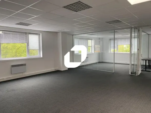 A LOUER, BUREAUX ETAT NEUF / LOYER ATTRACTIF