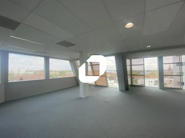 A LOUER, BUREAUX AU COEUR D'EURALILLE
